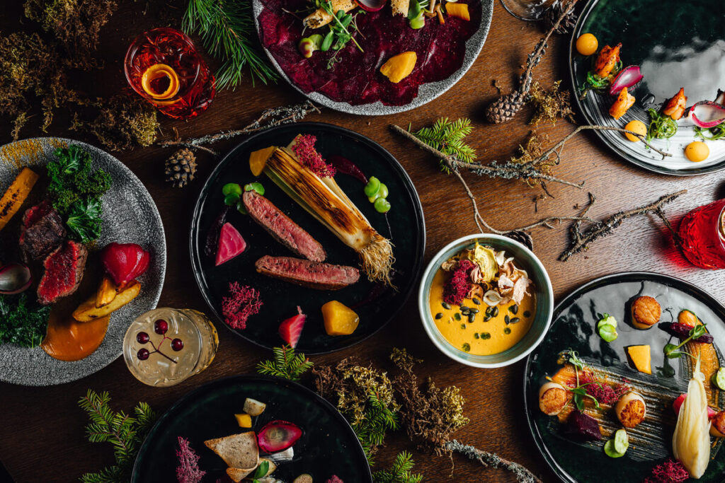 A Food Lover’s Guide to The Oaks: Dining Gems and Local Flavor in Spring Hill, FL